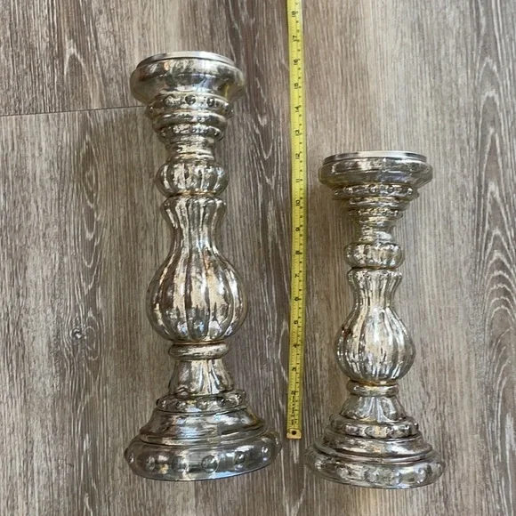 Two silver vintage style candlesticks - Picture 15 of 16